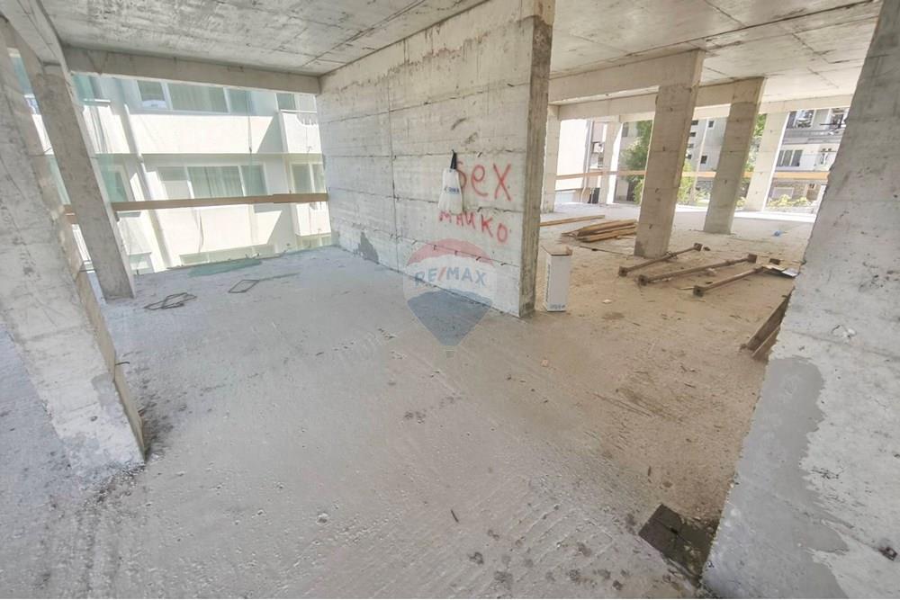 Condo/Apartment - For Sale - гр. Варна, Област Варна, Болгария - 10.jpg - 360391040-43