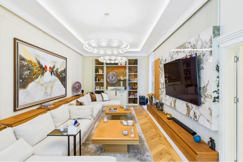 Градска къща - За продажба - гр. София, Област София град, България - CAM02315G0-PR0069-STILL007.jpg - 360241007-111