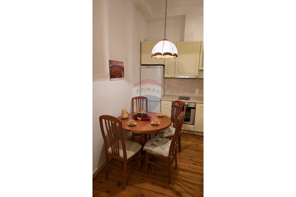 Апартамент - Под наем - гр. София, Област София град, България - 20251029_145830.jpg - Всекидневна/Трапезария - 360501004-116