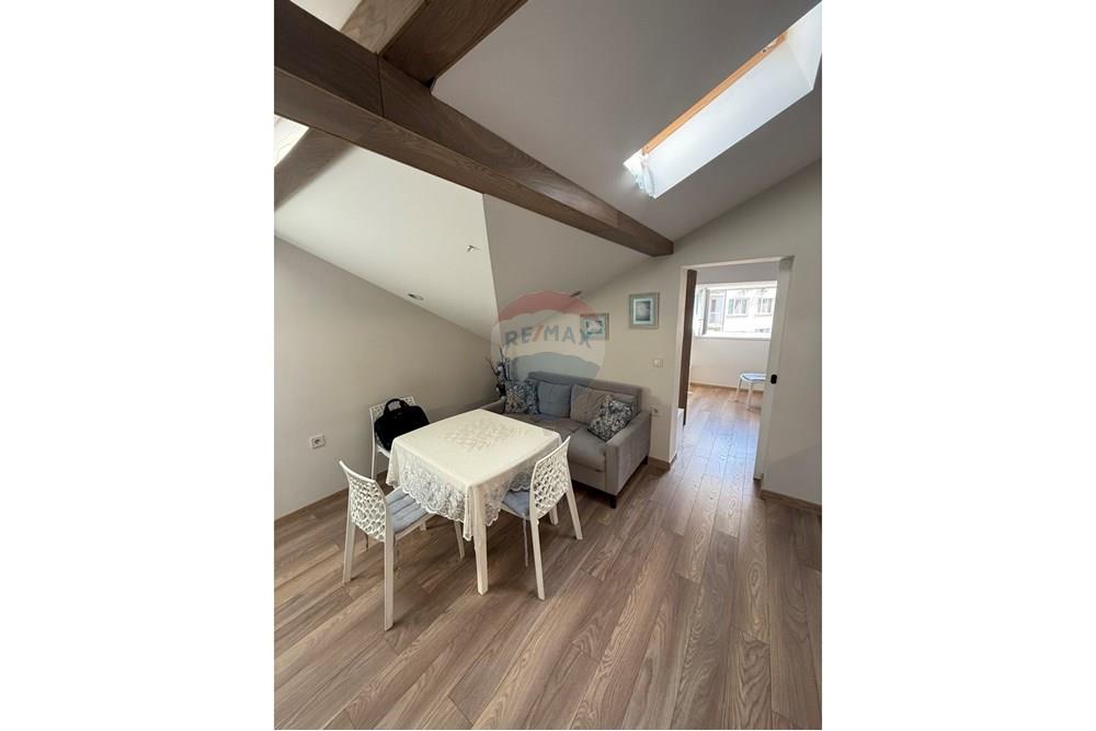 Апартамент - Под наем - гр. Варна, Област Варна, България - 0-02-05-47222e89f1511ee666618c29e92b644b5fa45ad94ece10f1dcdb5073b4a3bc89_d35333387f32c65b.jpg - 360481001-637