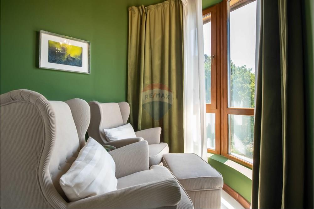 Вила - За продажба - гр. Балчик, Област Добрич, България - ет.3 спалня 5-5.jpg - Спалня - 360321028-121