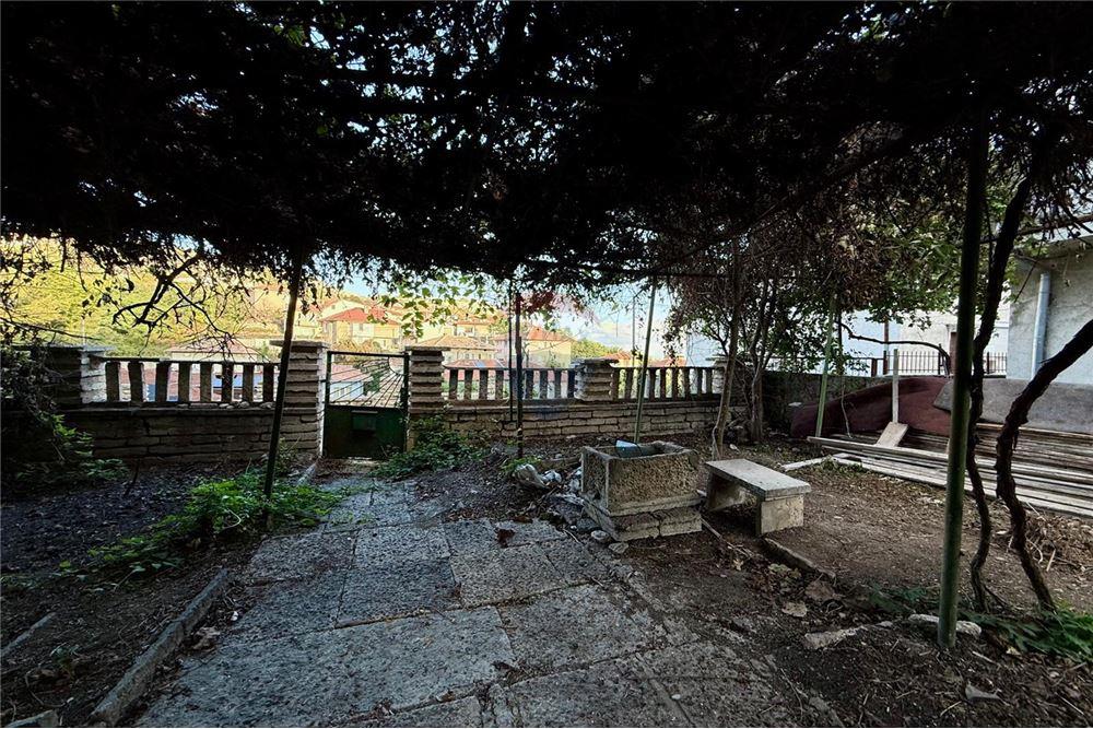 Градска къща - За продажба - гр. Балчик, Област Добрич, България - Двор - Двор - 360321025-243