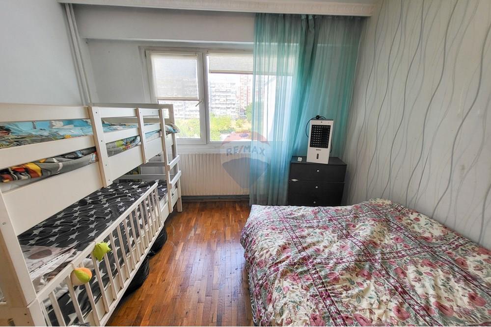 Апартамент - За продажба - гр. Варна, Област Варна, България - 20250820_144626.jpg - Спалня - 360471029-4