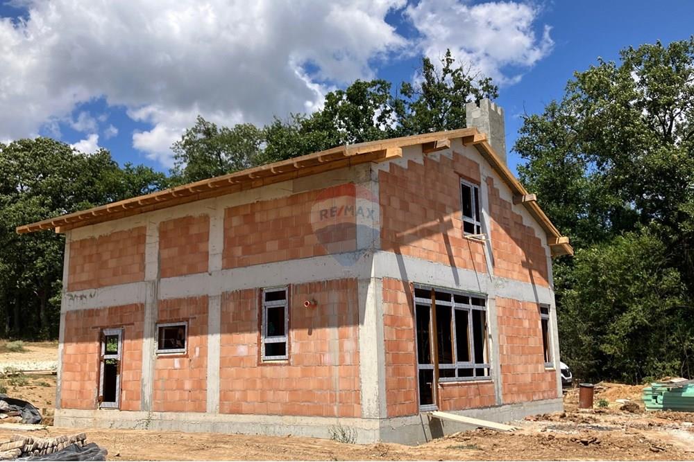 Селска къща - За продажба - с. Приселци, Област Варна, България - thumbnail_IMG_9258.jpg - 360481001-625