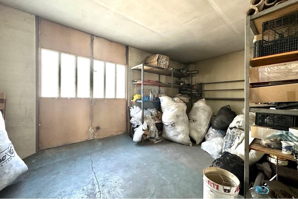 Индустриален имот - За продажба - с. Самоводене, Област Велико Търново, България - viber_изображение_2025-11-03_09-56-38-799.jpg - 360431008-395