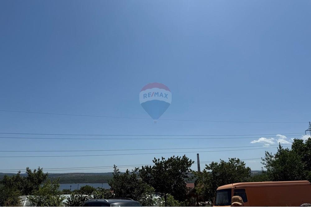 Поземлен имот - За продажба - с. Езерово, Област Варна, България - 0-02-05-e23b9c948afe67552b0887a4fcc75bbb6fecf1a05e8b9be132dd085e287f85c0_6154ba3ca1bcfeff.jpg - 360481001-621