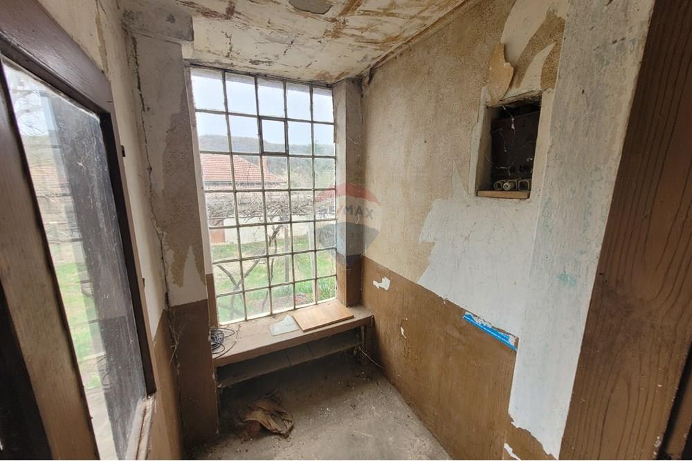 Селска къща - За продажба - с. Добромирка, Област Габрово, България - 20250324_134631.jpg - 360431001-493