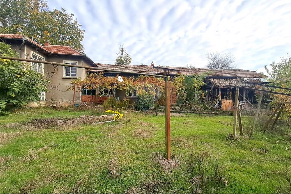 Селска къща - За продажба - с. Тетово, Област Русе, България - 20251023_102102.JPG - 360451036-40