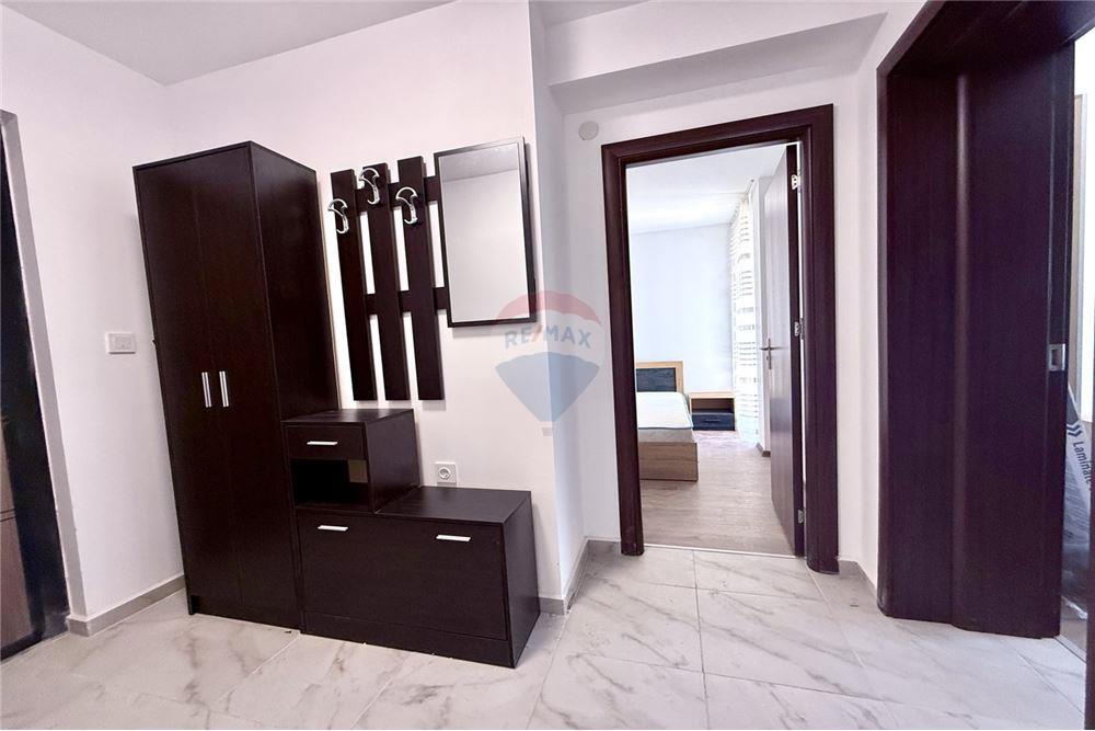 Апартамент - За продажба - гр. Варна, Област Варна, България - Входно антре и функционален коридор - Коридор - 360321025-247