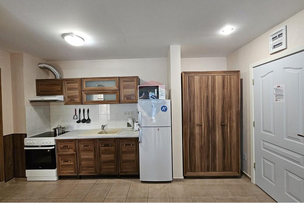 Апартамент - Под наем - гр. Варна, Област Варна, България - 20241014_102709000_iOS 1 1.jpg - 360481001-670