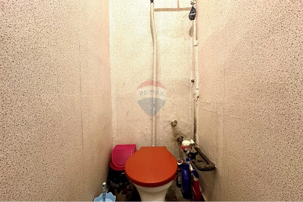 Апартамент - За продажба - гр. Велико Търново, Област Велико Търново, България - viber_изображение_2025-10-24_11-54-01-003.jpg - Тоалетна - 360431008-394