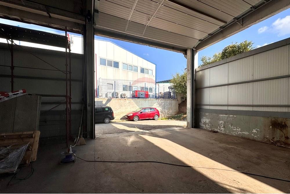 Индустриална сграда - За продажба - гр. Русе, Област Русе, България - IMG_2969.JPEG - 360451033-95