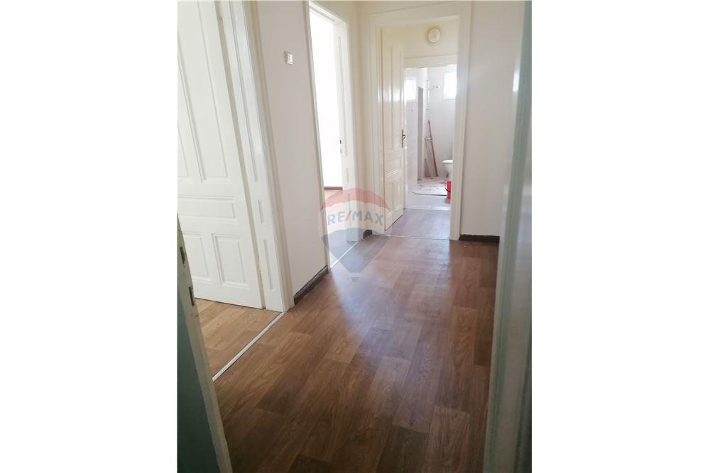 Етаж от къща - Под наем - гр. Пловдив, Област Пловдив, България - 13 - 360261002-246