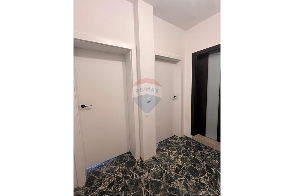 Студио/Ателие - За продажба - гр. Варна, Област Варна, България - 0-02-05-e25f2713abb27b5dc73bcb6705dc4344453bf47ec70cccd0c6b49085e9f7f60c_90bafea99bf5d54a.jpg - 360481001-655