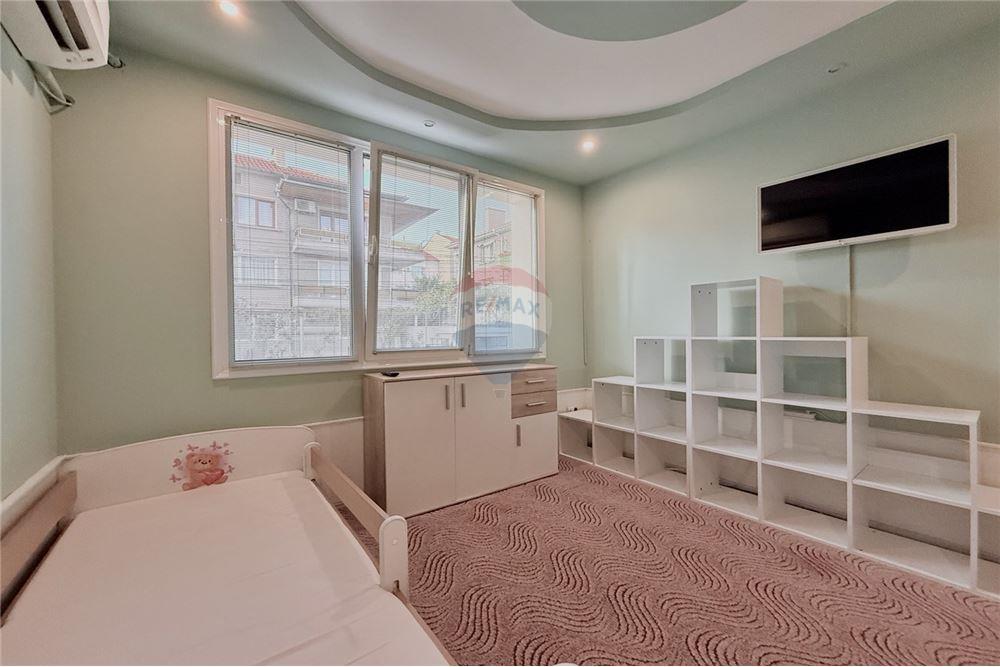 Апартамент - Под наем - гр. Варна, Област Варна, България - Уютна детска спалня - Детска стая - 360321025-244