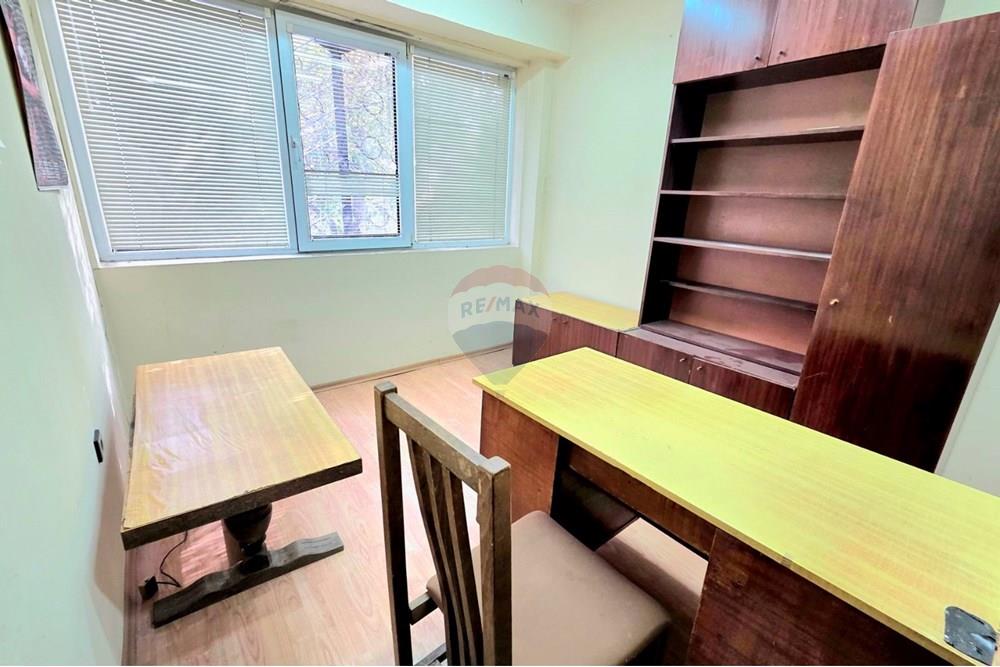 Spaţiu Birouri - De Inchiriat - гр. Варна, Област Варна, България - viber_image_2025-10-22_13-06-49-609.jpg - Office - 360511018-11