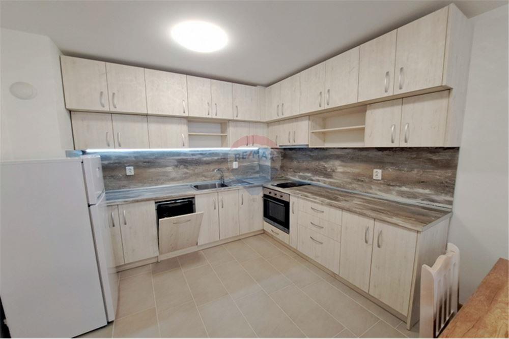 Condo/Apartment - For Rent/Lease - Varna, Varna, Bulgaria - LivingRoom/DiningRoom - 360511002-980