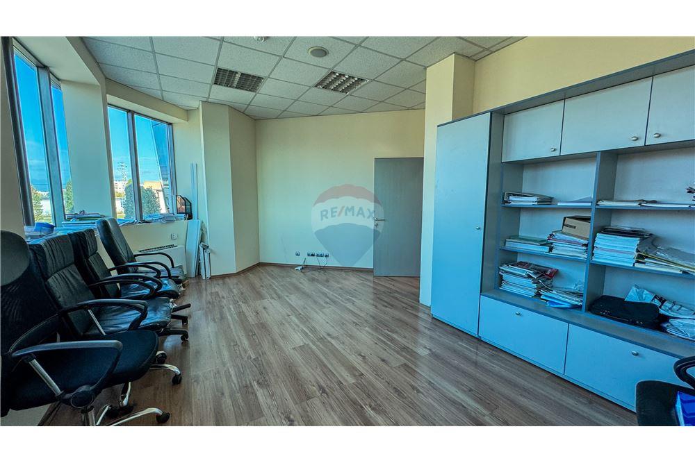 Индустриална сграда - За продажба - гр. Петрич, Област Благоевград, България - 19 - 360561012-183