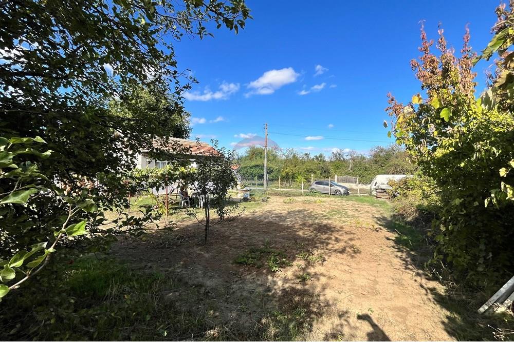 Селска къща - За продажба - с. Водица, Област Варна, България - IMG_1166.jpeg - 360391067-10