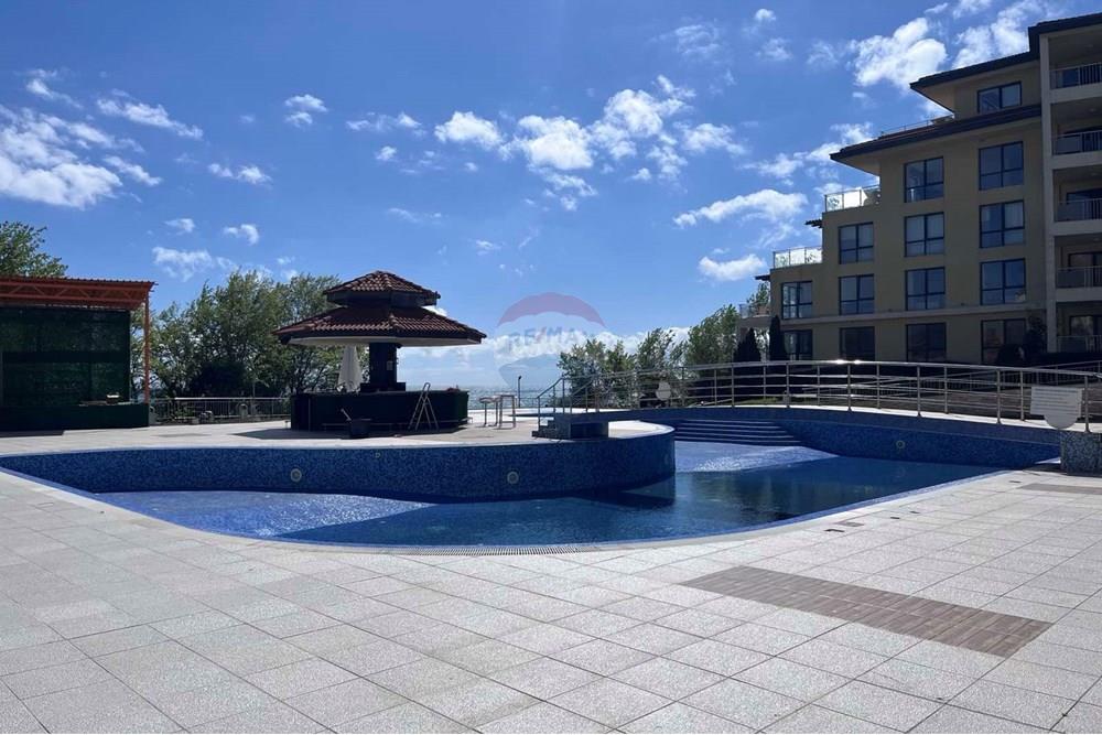 Lägenhet - Till salu - гр. Бяла, Област Варна, България - viber_image_2025-04-29_13-36-25-921.jpg - 360391024-62