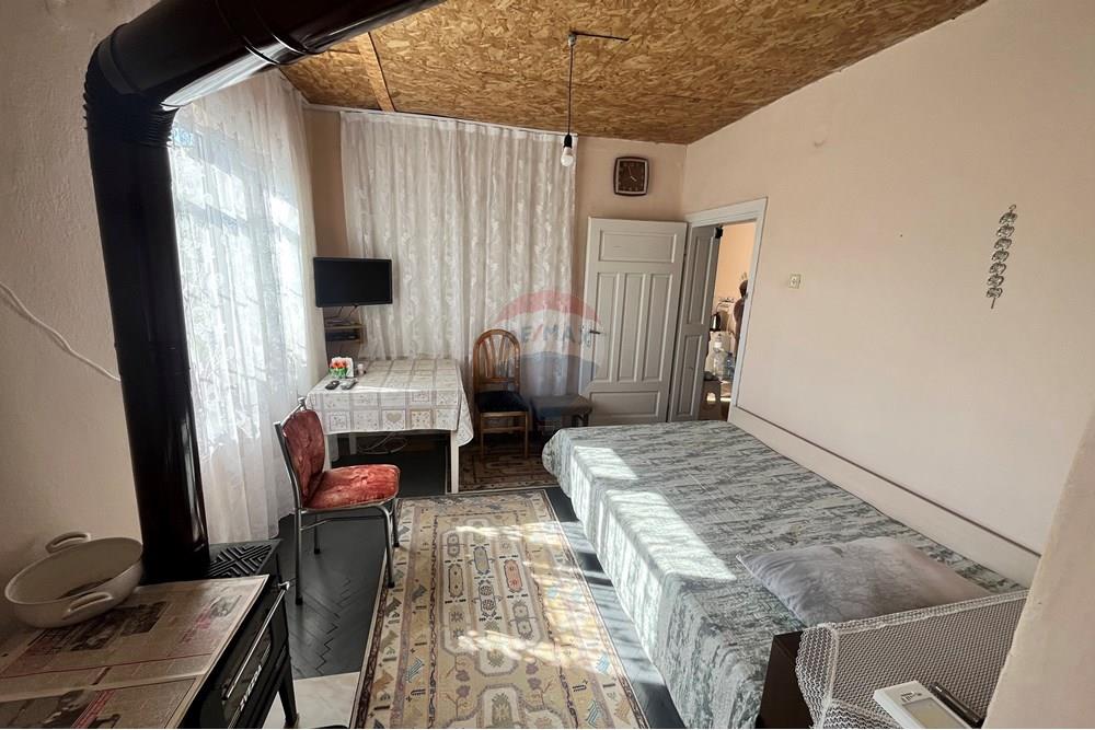 Селска къща - За продажба - с. Засмяно, Област Варна, България - IMG_0912.jpeg - 360391067-9