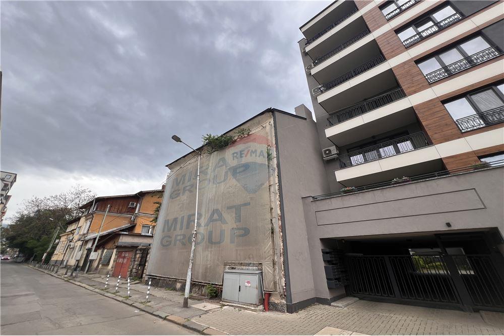 Градска къща - За продажба - гр. София, Област София град, България - 21 - 360241007-93