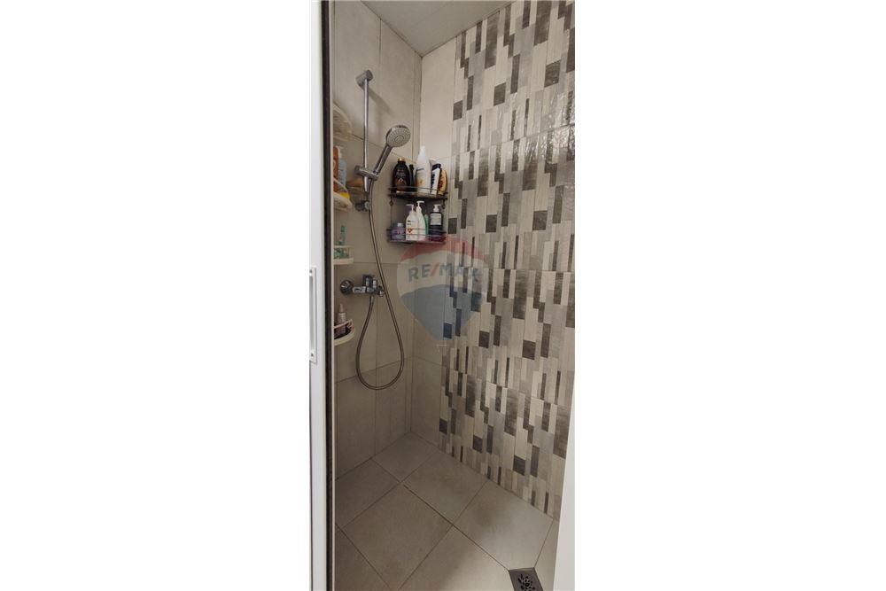 Етаж от къща - За продажба - гр. Аксаково, Област Варна, България - 10 - 360301003-180