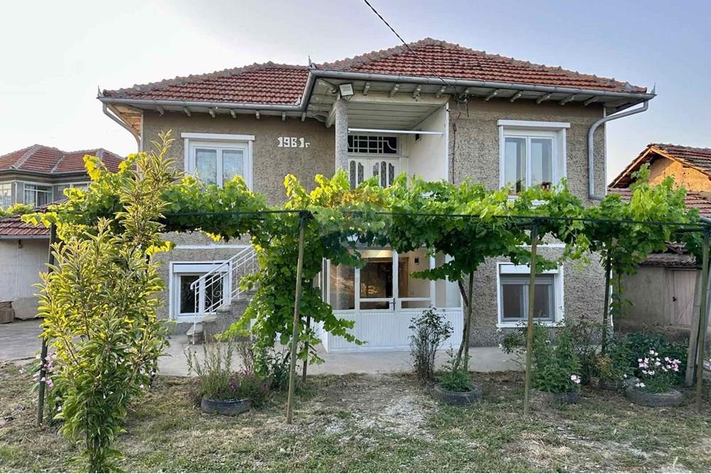 Lauku māja - Pārdošana - с. Ресен, Област Велико Търново, България - viber_изображение_2025-08-29_16-50-00-514.jpg - 360431008-383