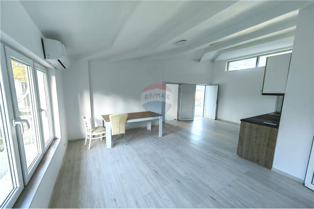 Апартамент - Под наем - гр. Варна, Област Варна, България - 11 - 360471021-44