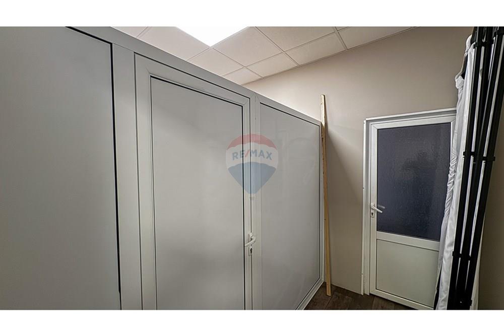 Офис - Под наем - гр. Пловдив, Област Пловдив, България - 2025-05-29 07.41.57.jpg - 360561012-220