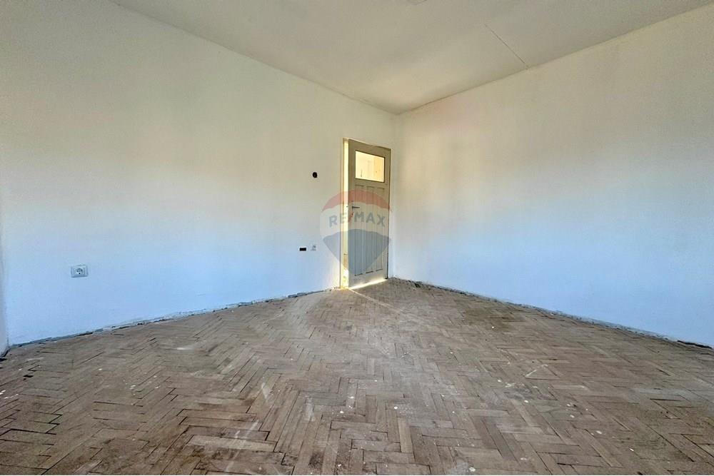 Селска къща - За продажба - с. Пиргово, Област Русе, България - IMG_5711.JPEG - Складово помещение - 360451033-99