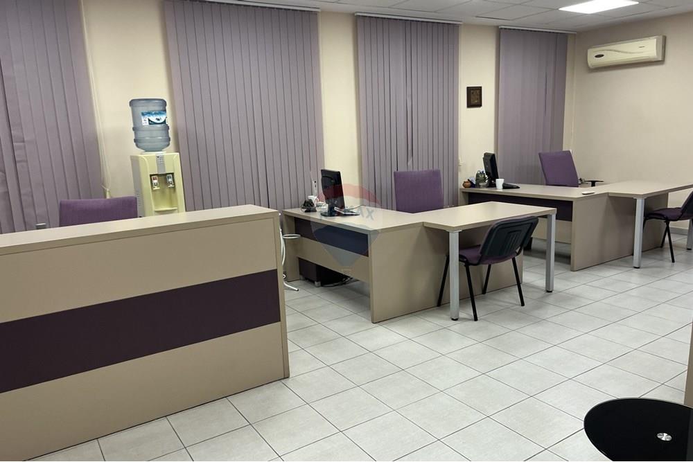 Офис - За продажба - гр. Пловдив, Област Пловдив, България - thumbnail_IMG_0660.jpg - 360261008-120