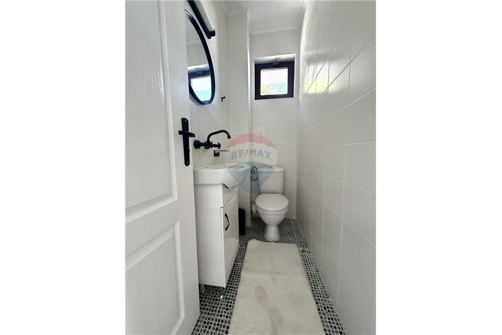 Вила - За продажба - гр. Балчик, Област Добрич, България - Гостна тоалетна/ етаж 1 - Тоалетна - 360321025-236