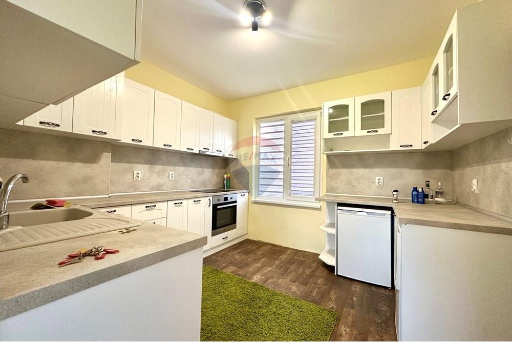 Селска къща - За продажба - с. Караисен, Област Велико Търново, България - viber_изображение_2025-11-03_09-49-19-845.jpg - Кухня - 360431008-396