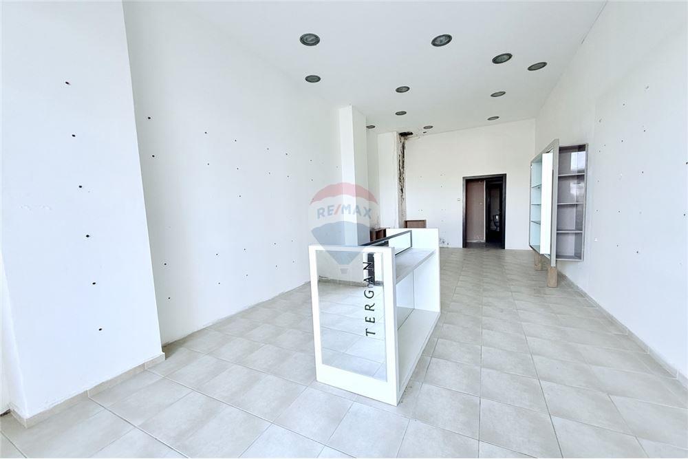 Търговски обект/Магазин - За продажба - к.к. Златни пясъци, Област Варна, България - 85 - 360321025-239