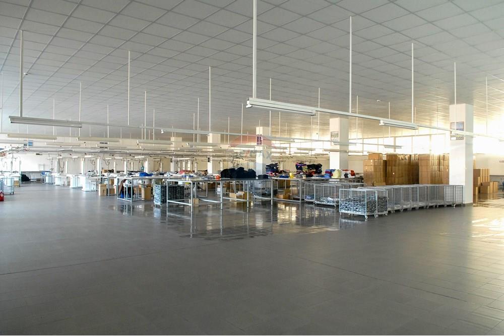 Индустриална сграда - Под наем - гр. Сандански, Област Благоевград, България - 2007-11-17 01.56.02.jpg - 360561012-199