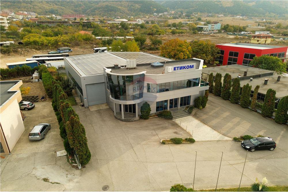 Индустриална сграда - За продажба - гр. Петрич, Област Благоевград, България - 1 - 360561012-183