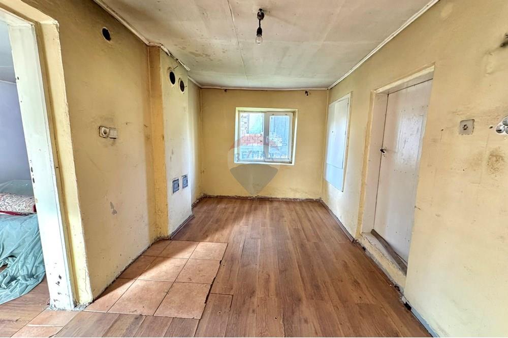 Селска къща - За продажба - с. Пиргово, Област Русе, България - FullSizeRender-12.JPEG - Всекидневна - 360451033-99