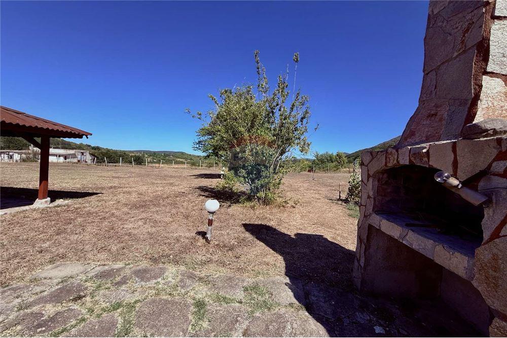 Имение - За продажба - с. Аспарухово, Област Варна, България - Дворно място/ Барбекю - Двор - 360321025-228