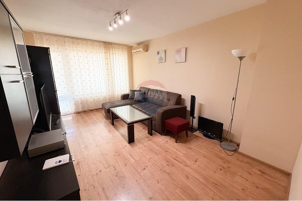 Апартамент - Под наем - гр. Варна, Област Варна, България - image00008.jpeg - Всекидневна - 360471029-7