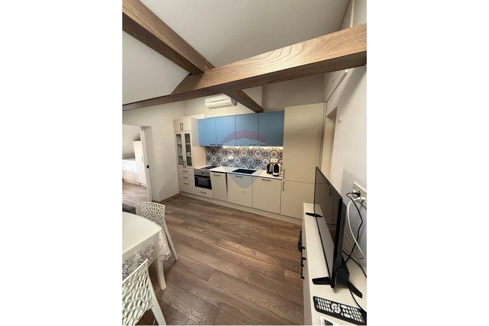 Апартамент - Под наем - гр. Варна, Област Варна, България - 0-02-05-ad366ee79ca5b50c82534007e6b6d69488bb804f60a25f9f0c13927f86d4c4bc_803d11f228baddd6.jpg - 360481001-637