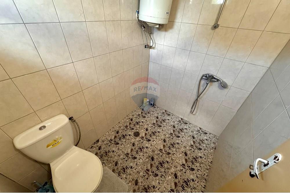 Venkovský dům - Prodej - с. Червена вода, Област Русе, България - IMG_3299.JPEG - Koupelna - 360451033-97