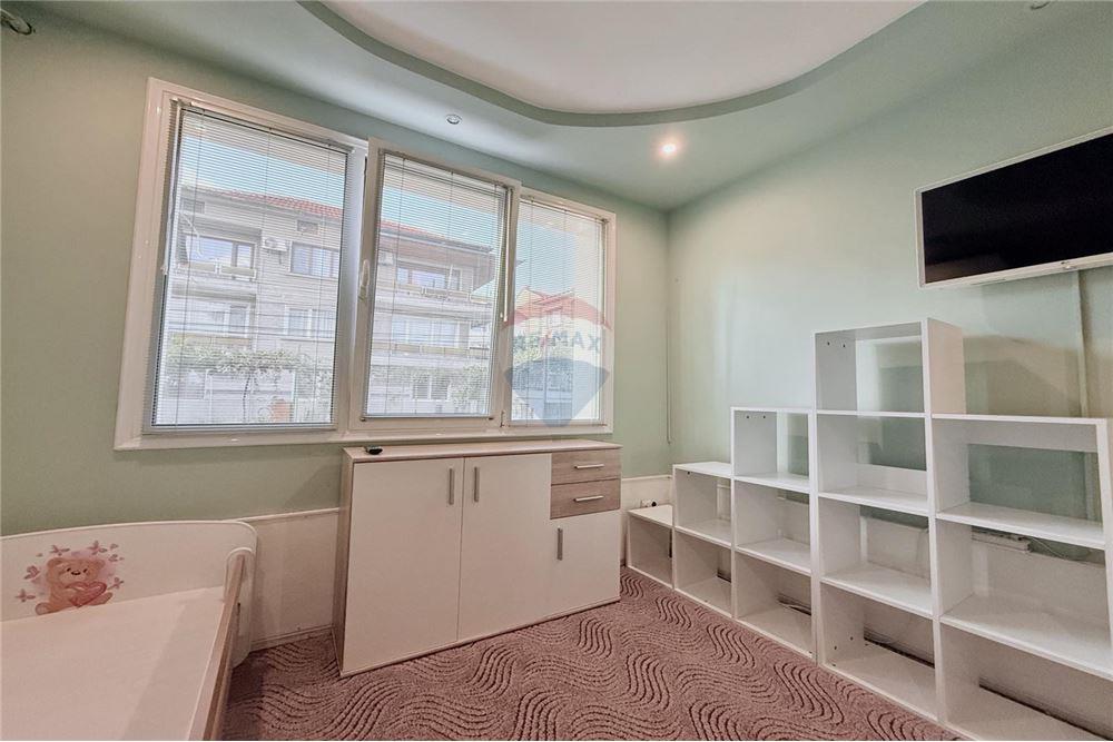 Апартамент - Под наем - гр. Варна, Област Варна, България - Уютна детска спалня - Детска стая - 360321025-244