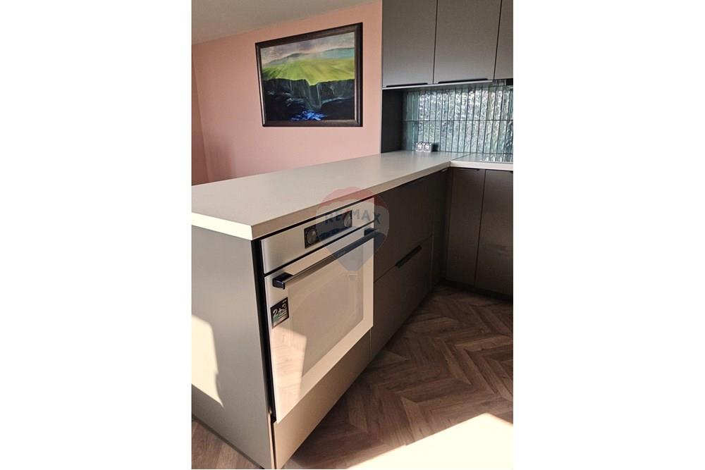 Вила - За продажба - гр. Балчик, Област Добрич, България - студио всекидневна4.jpg - Друга - 360321028-120