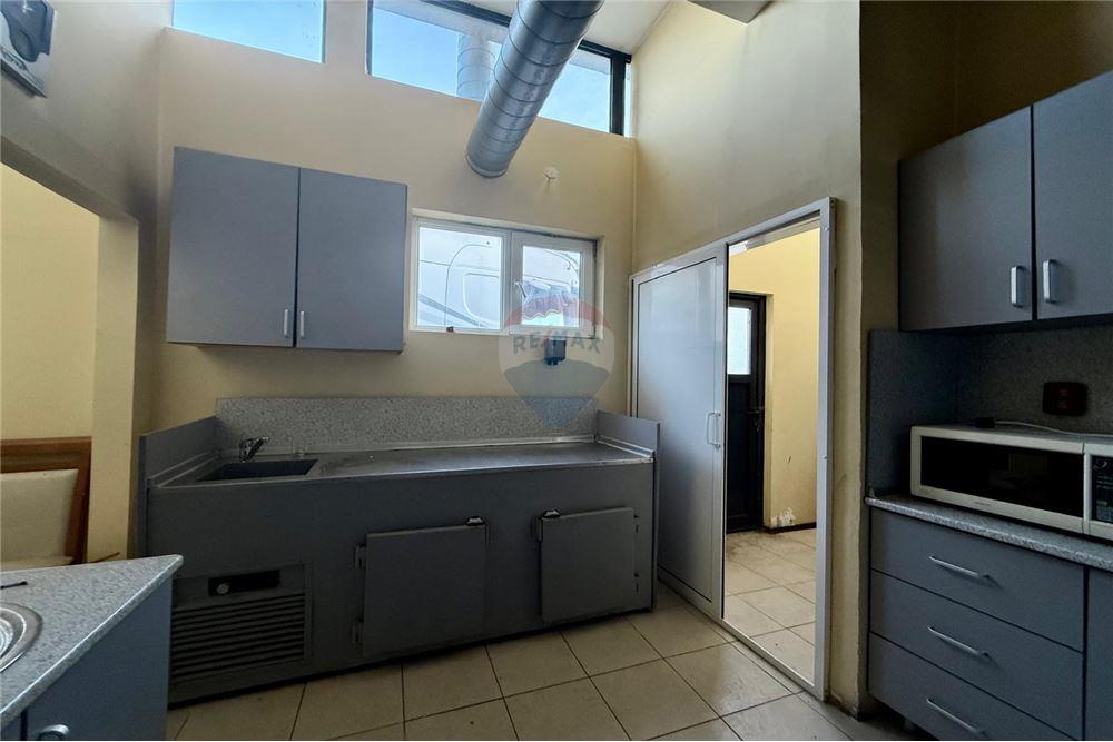 Самостоятелен бизнес - За продажба - гр. Балчик, Област Добрич, България - Сграда за обществено хранене/ кухненска част - 360321025-251