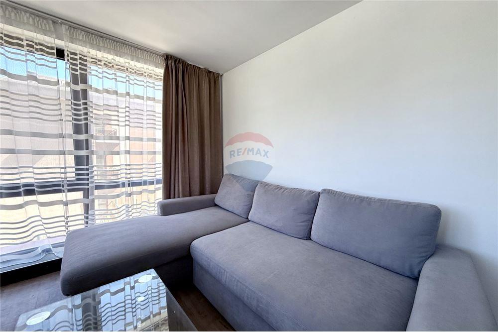 Апартамент - За продажба - гр. Варна, Област Варна, България - Слънчева всекидневна и трапезария с кухненски бокс с частична морска гледка и изход към обща открита панорамна тераса - Всекидневна/Трапезария - 360321025-247