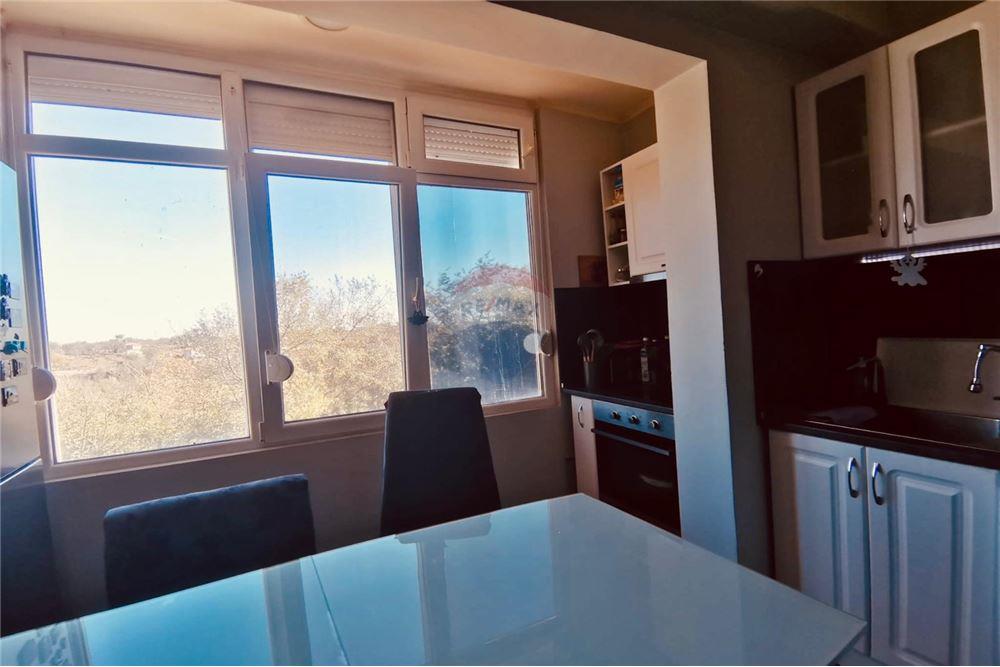 Апартамент - За продажба - гр. Балчик, Област Добрич, България - Оборудвана кухня с усвоена тераса - Кухня - 360321025-246