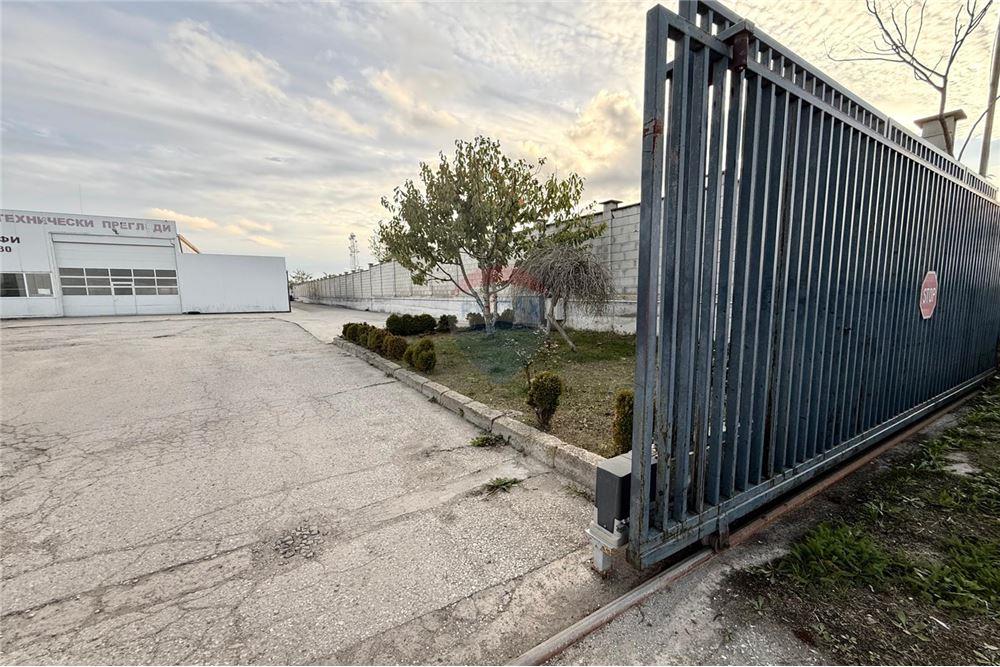 Самостоятелен бизнес - За продажба - гр. Балчик, Област Добрич, България - Терен - 360321025-251