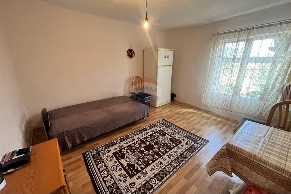 Селска къща - За продажба - с. Засмяно, Област Варна, България - IMG_0917.jpeg - 360391067-9