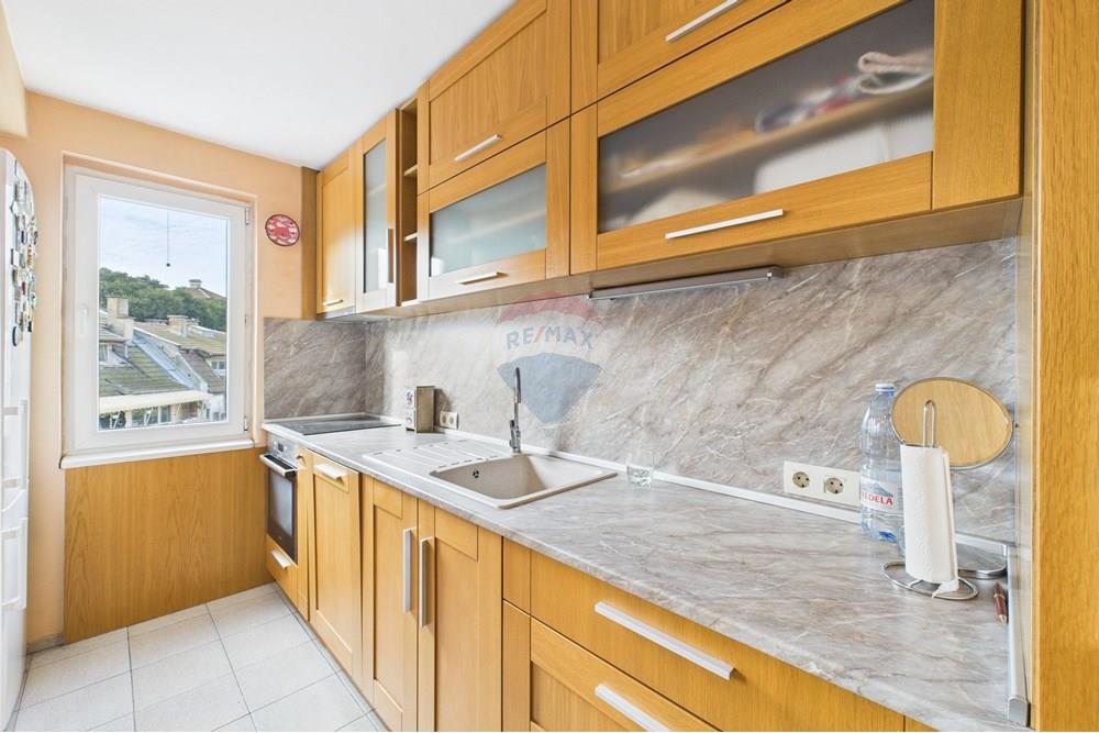 公寓/单元房 - 待售 - гр. Варна, Област Варна, България - CAM02224G0-PR0272-STILL013.jpg - 360471023-63